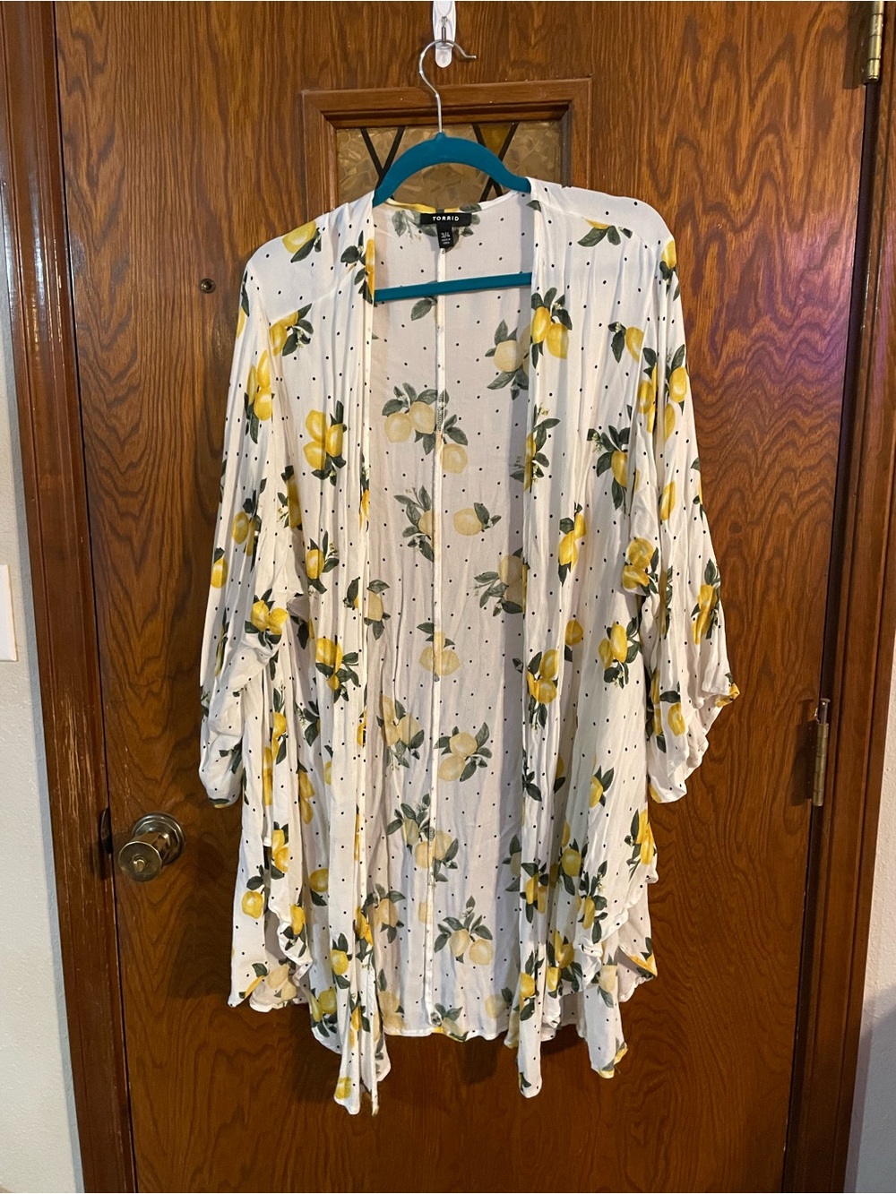 torrid White Lemon Print Open Kimono Cardigan